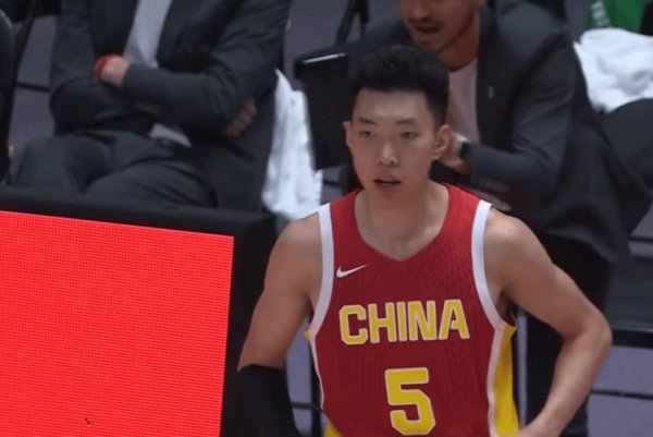 香港六合彩 热身赛-中国男篮惜败西甲劲旅 廖三宁砍下16分