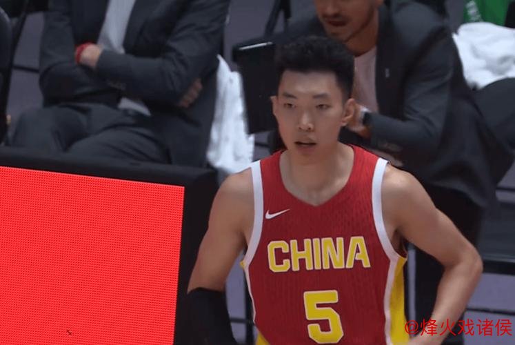 热身赛-中国男篮惜败西甲劲旅 廖三宁砍下16分