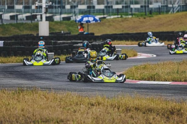 香港六合彩 “中国卡丁车新秀赛”开启赛车运动新征程